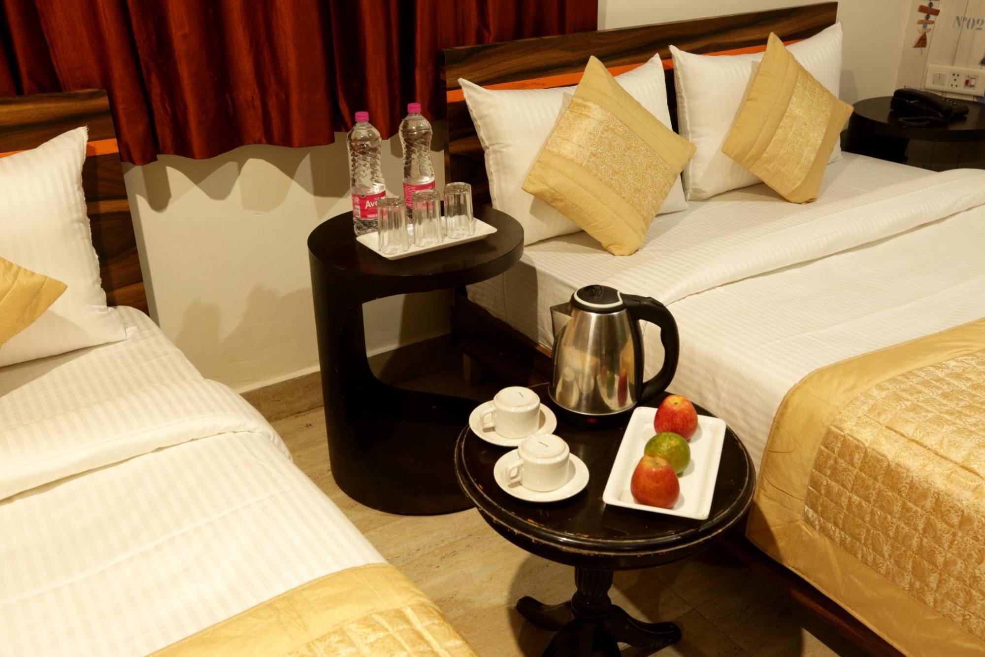 Edission View Near Delhi Airport Couette-café New Delhi
