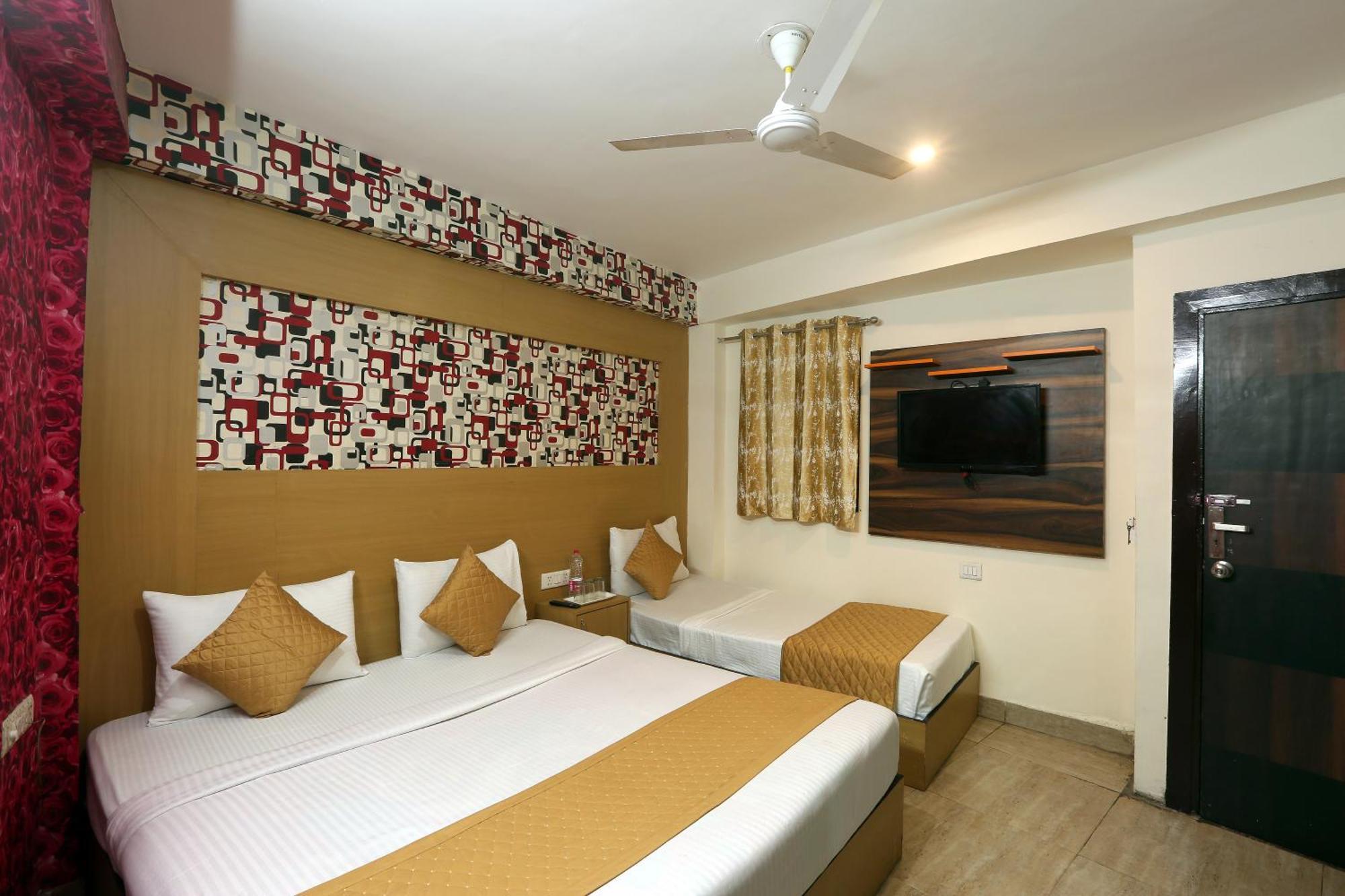 Bed & Breakfast Edission View Near Delhi Airport 3*